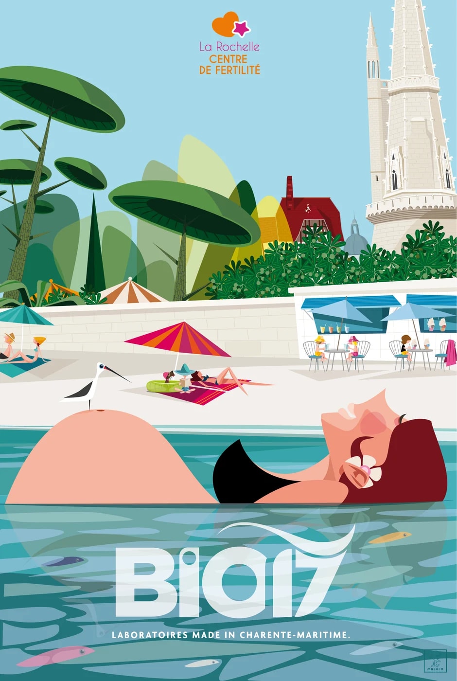 Affiche du Centre de fertilité de La Rochelle illustrée par Malulo : une future maman flotte dans l'eau au pied de la tour de la Lanterne, une plage animée en arrière-plan, et la signature Bio17 « Laboratoires made in Charente-Maritime ».